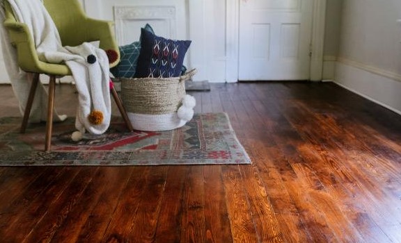 This Is How To Clean  Wooden Floors